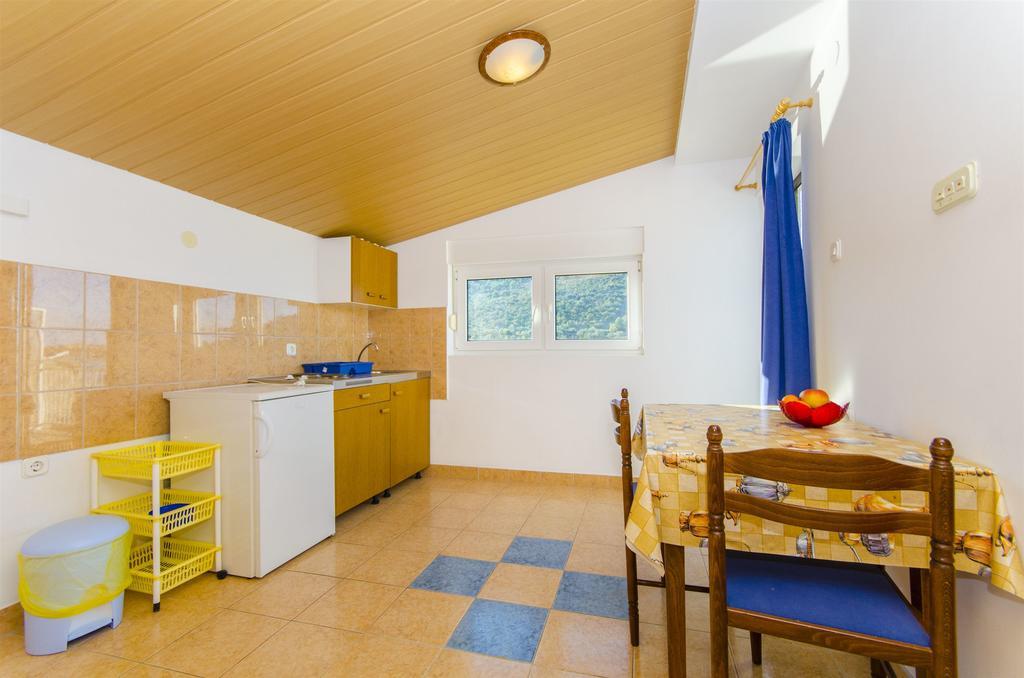 Apartments Nada Rogoznica  Bagian luar foto