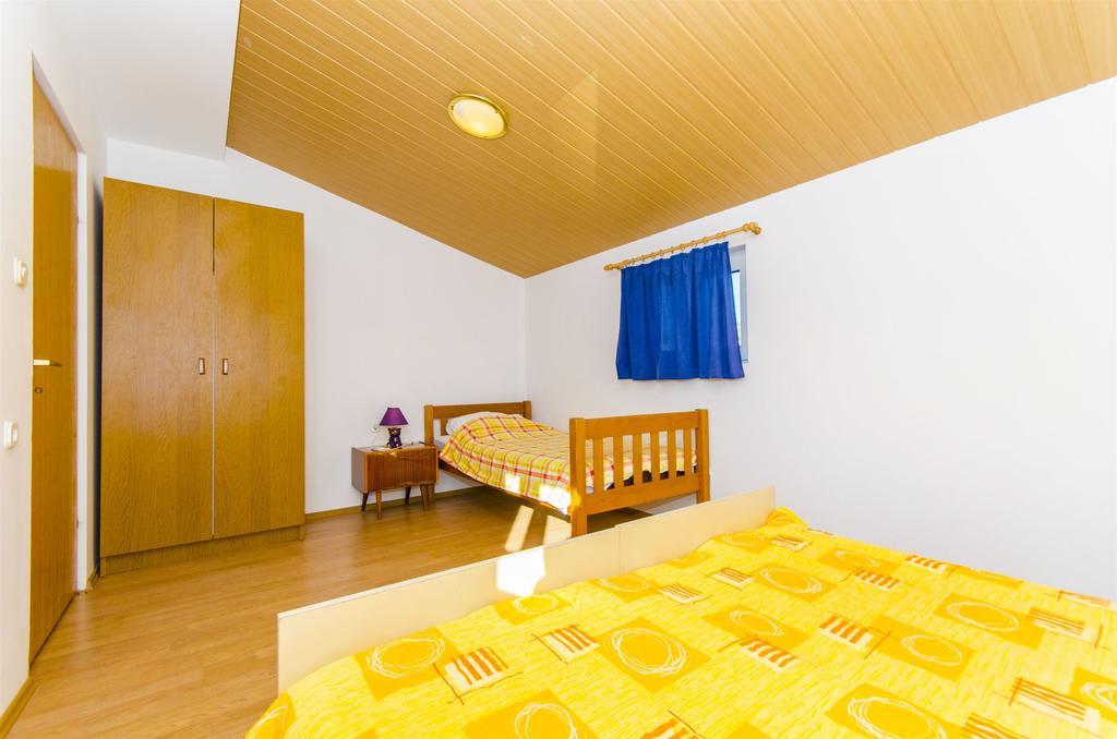 Apartments Nada Rogoznica  Bagian luar foto