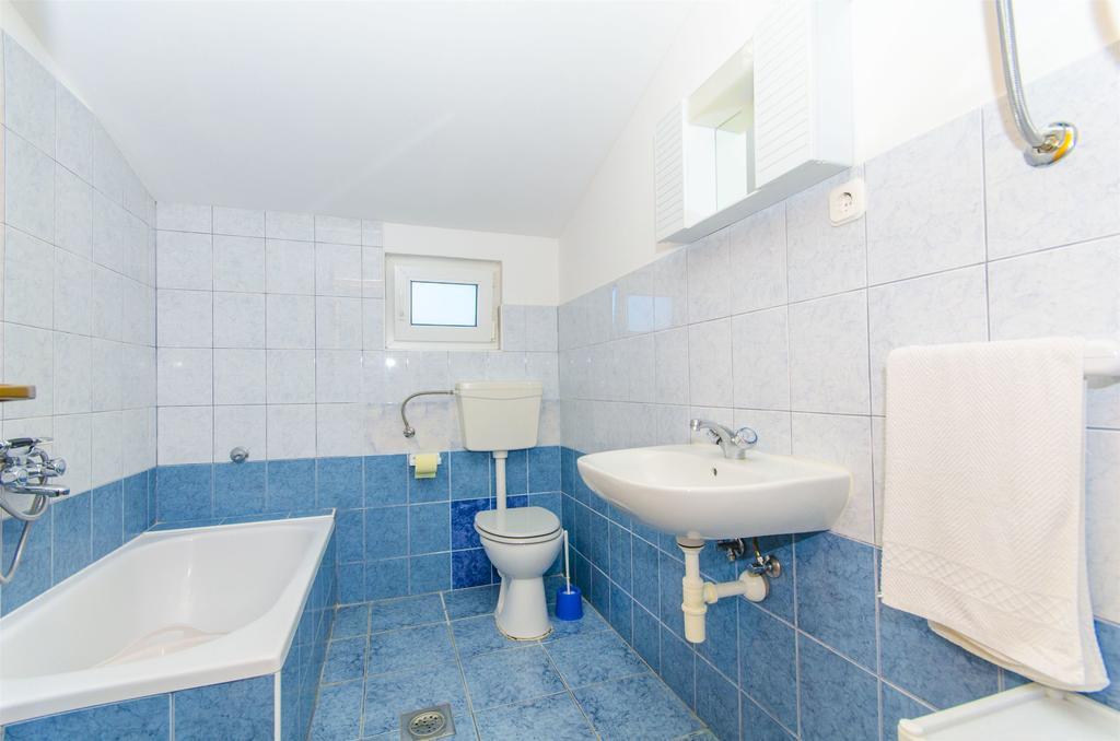Apartments Nada Rogoznica  Bagian luar foto